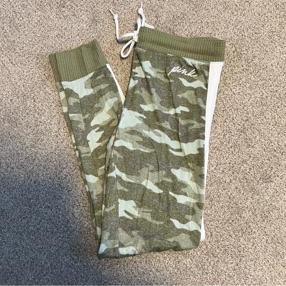 Victoria’s Secret Pink camo joggers